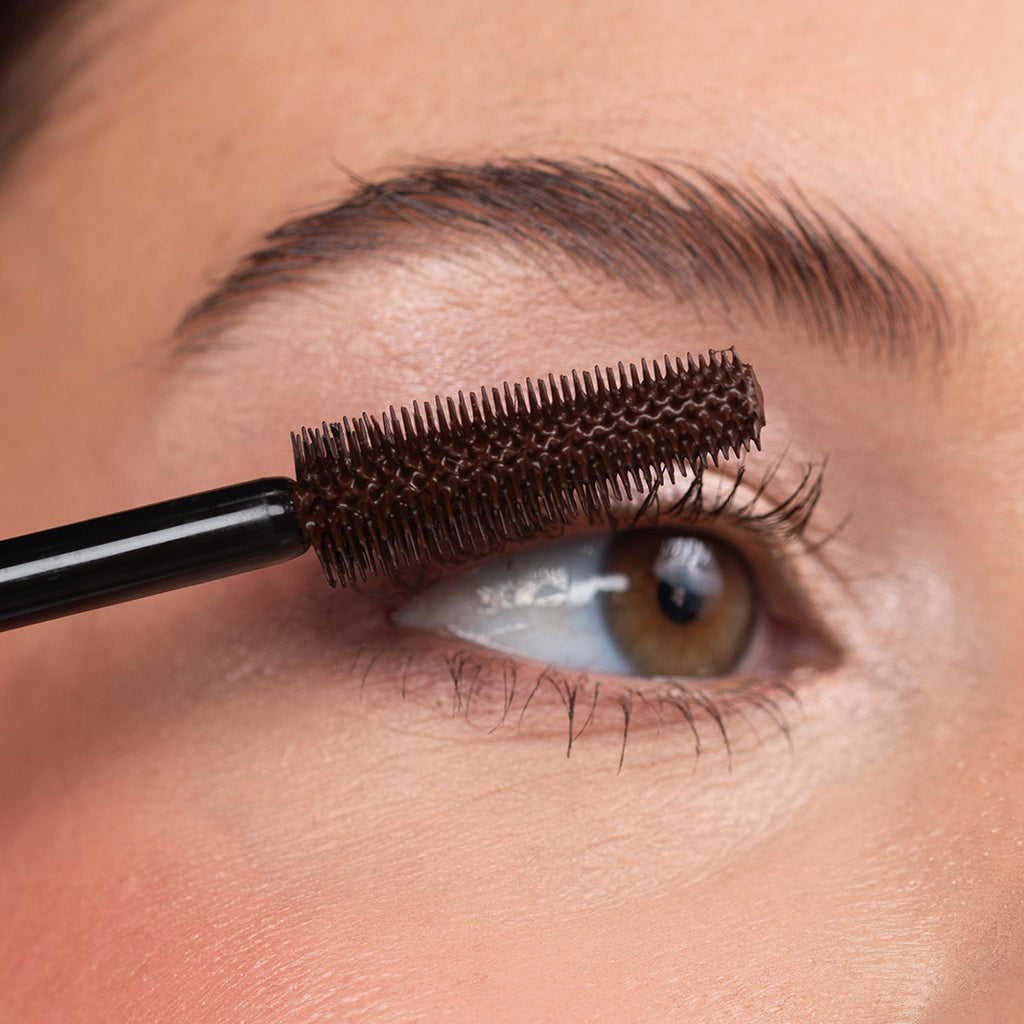Brown vs. Black Mascara: Which is Right For You?
