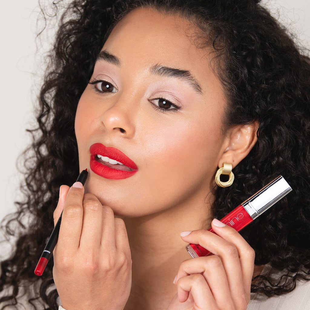 How to Get the Perfect Holiday Makeup Look